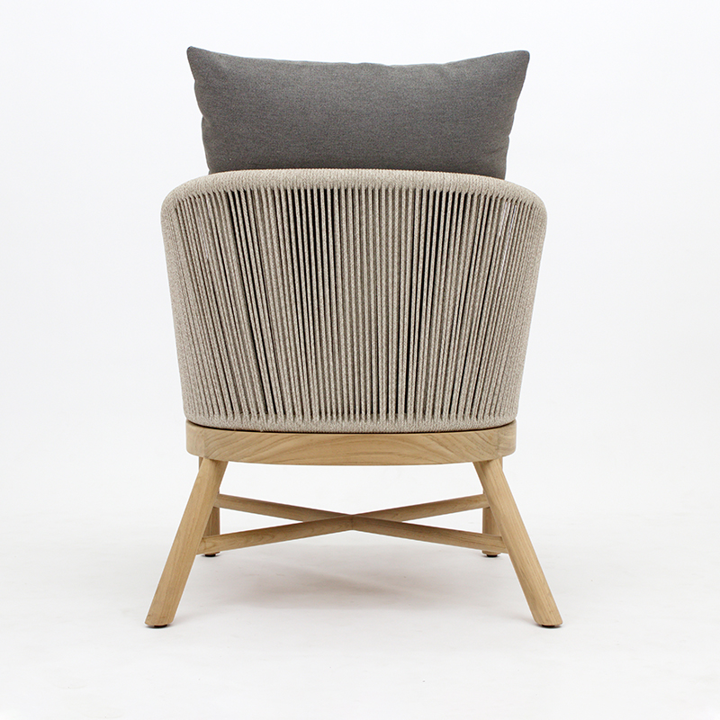 Mary Lounge Chair