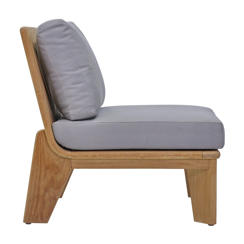 Patra Outdoor Lounge Chair