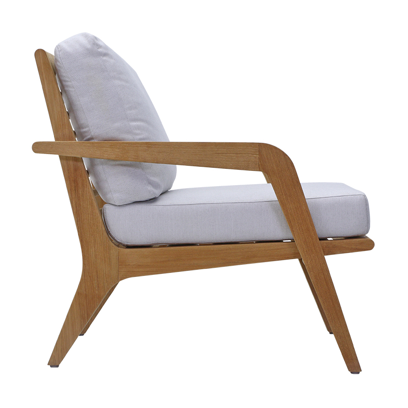 Watu Outdoor Lounge Chair
